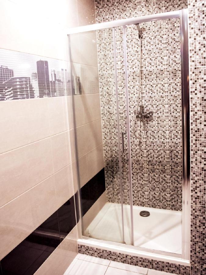 Hotel Feniks Gniezno Luaran gambar
