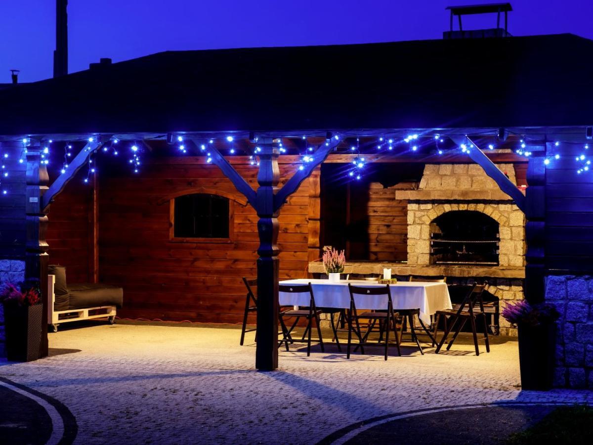 Hotel Feniks Gniezno Luaran gambar