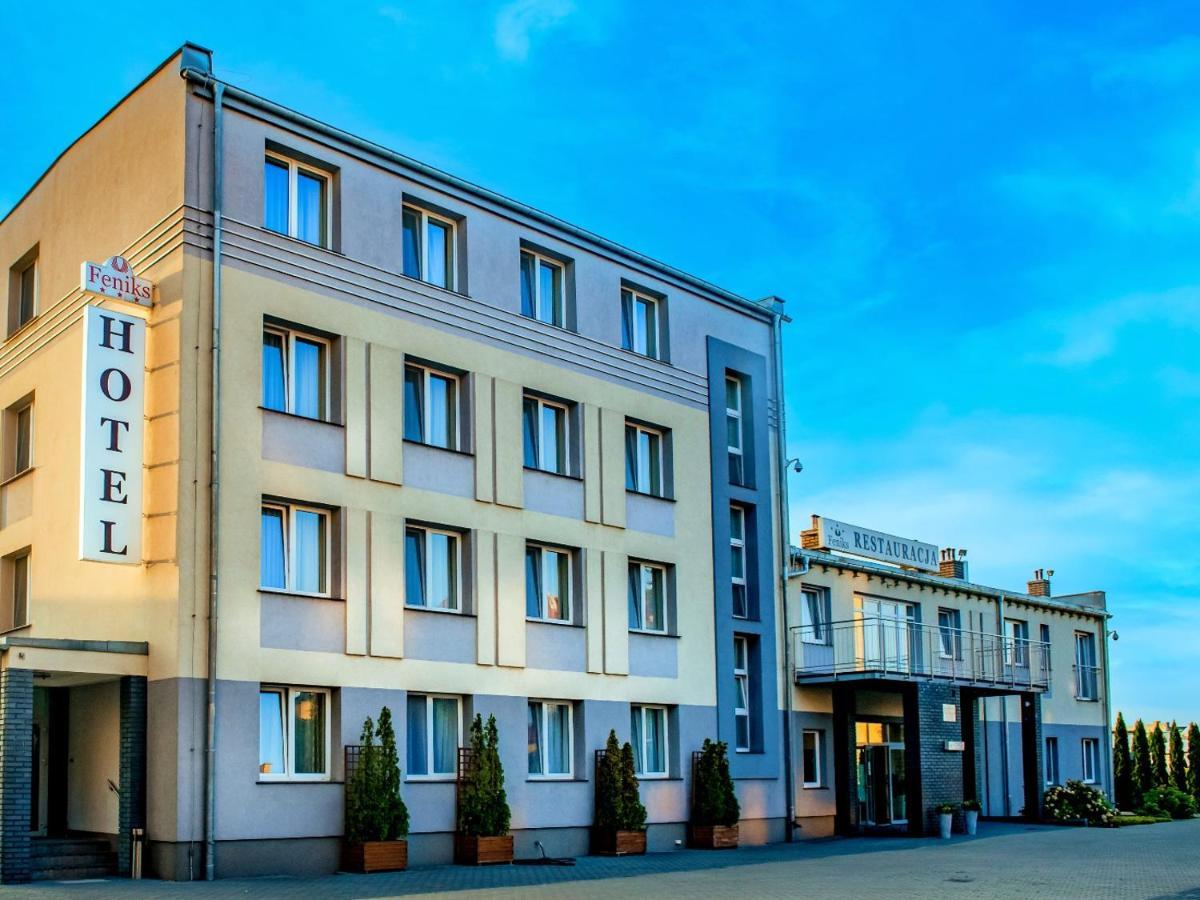 Hotel Feniks Gniezno Luaran gambar