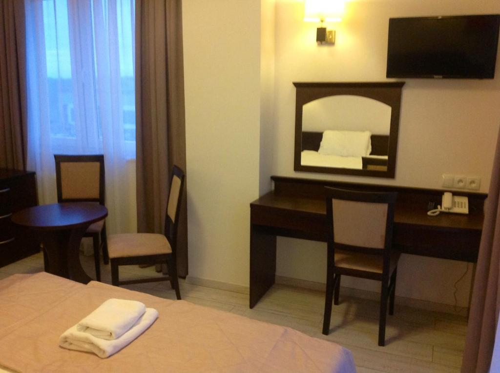 Hotel Feniks Gniezno Luaran gambar